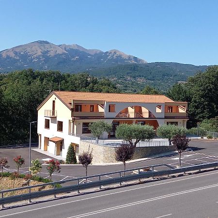 Hotel Ristorante Villa Terry Lauria Inferiore Kültér fotó