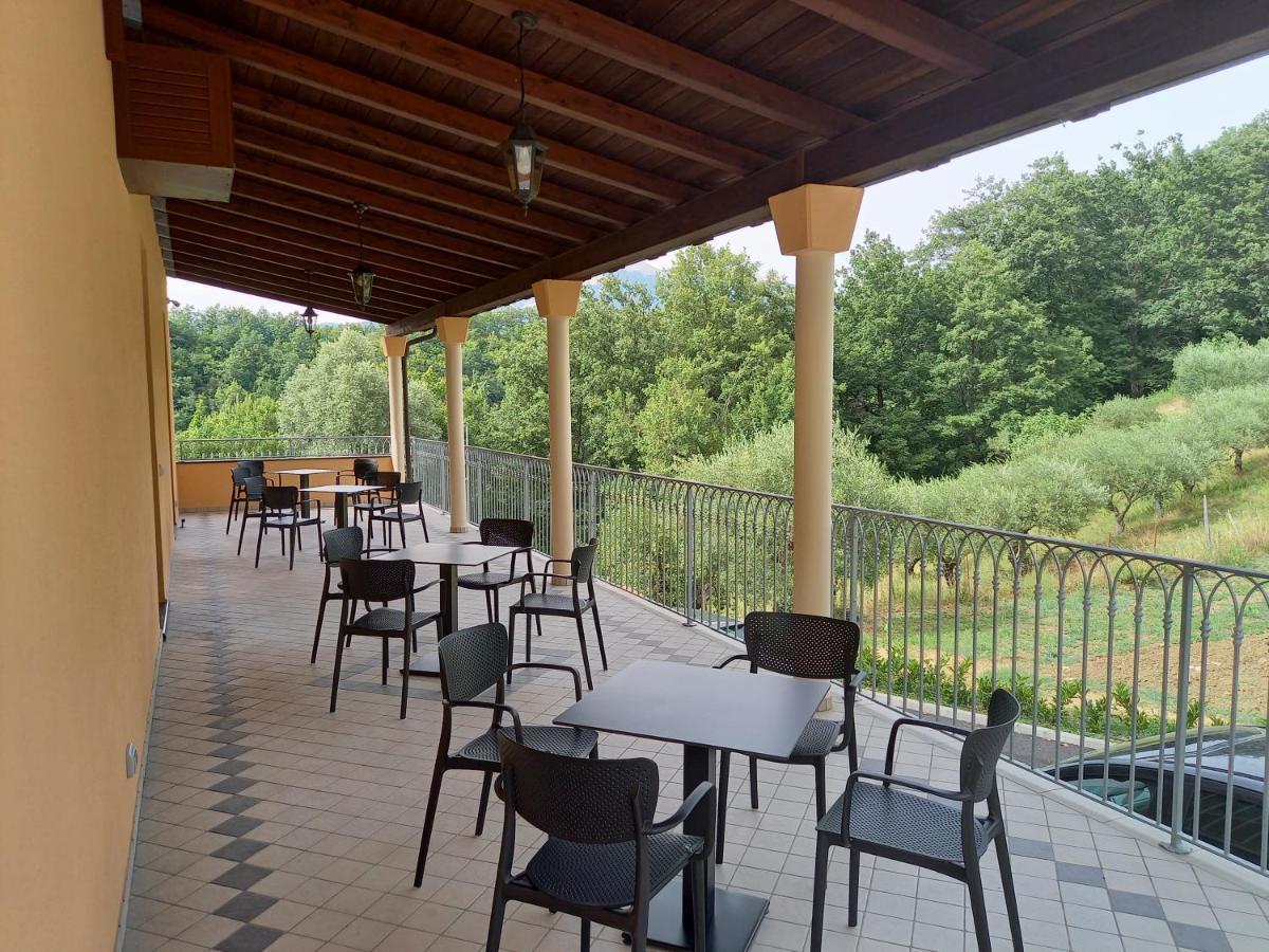 Hotel Ristorante Villa Terry Lauria Inferiore Kültér fotó