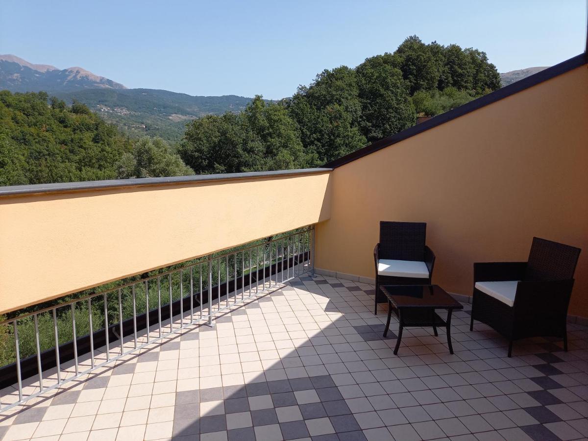 Hotel Ristorante Villa Terry Lauria Inferiore Kültér fotó