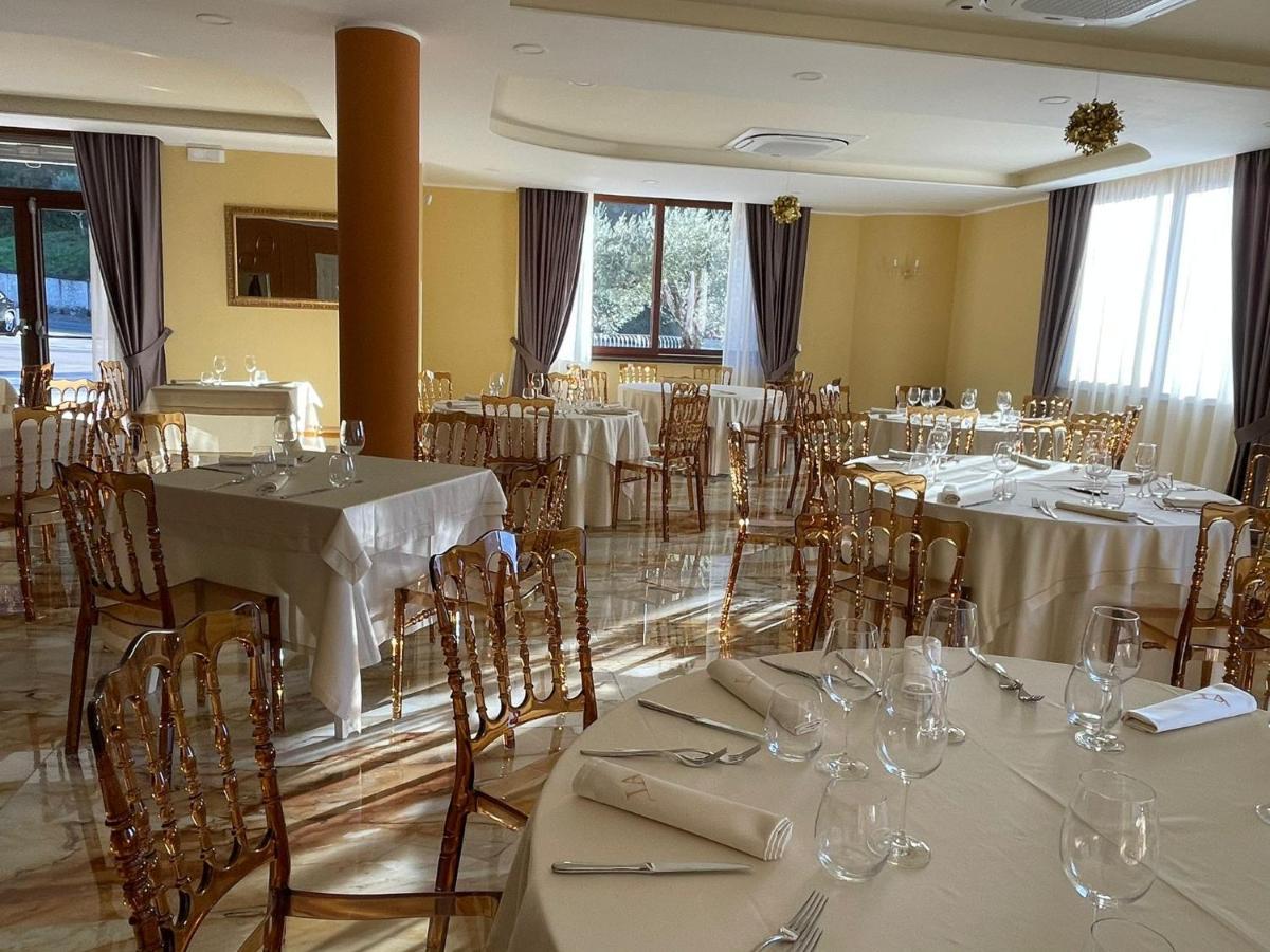 Hotel Ristorante Villa Terry Lauria Inferiore Kültér fotó